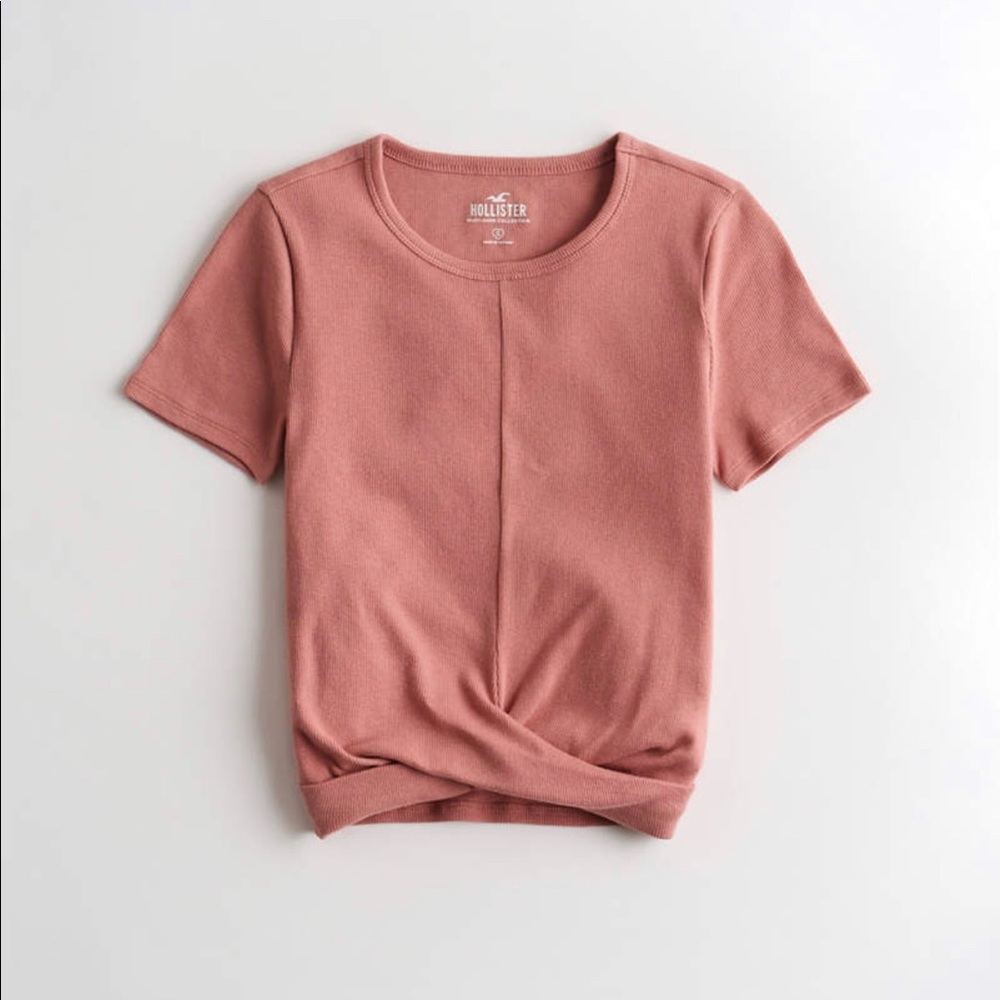 Pink Hollister t-shirt